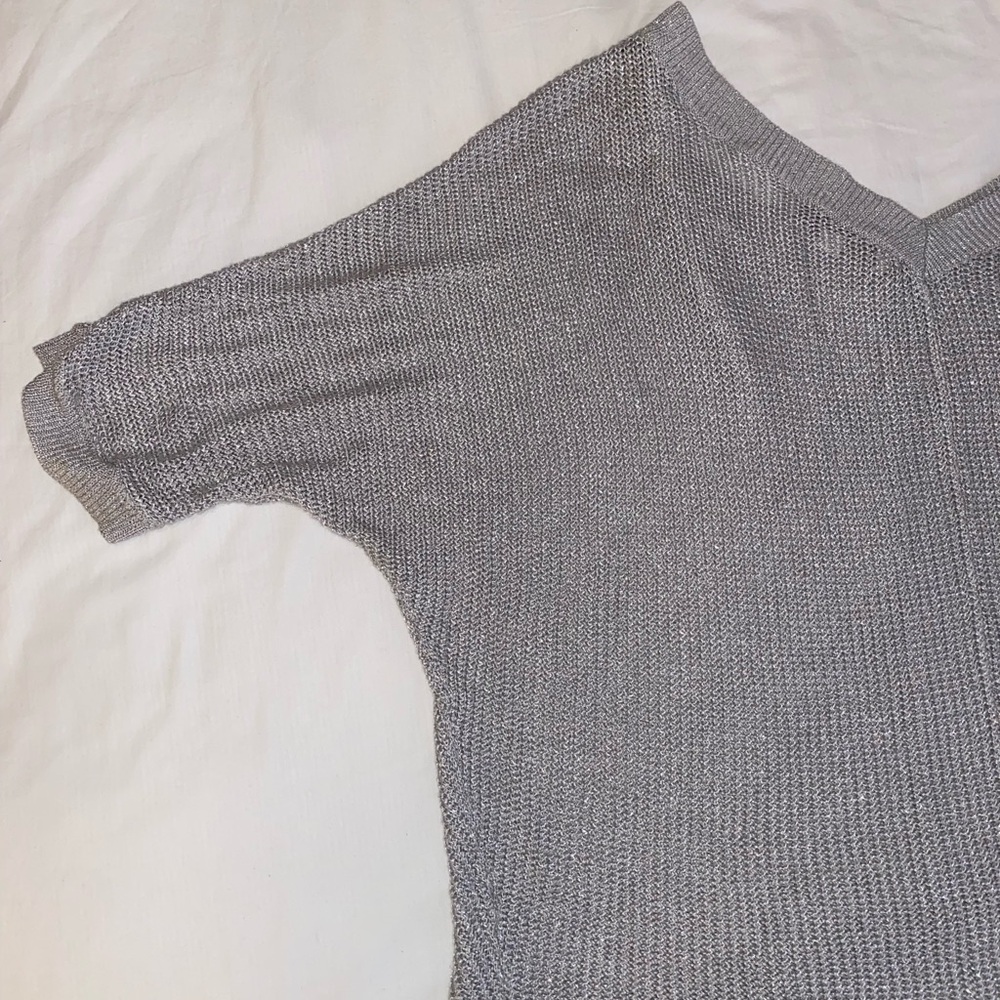 Silver blouse - Picture 3 of 5